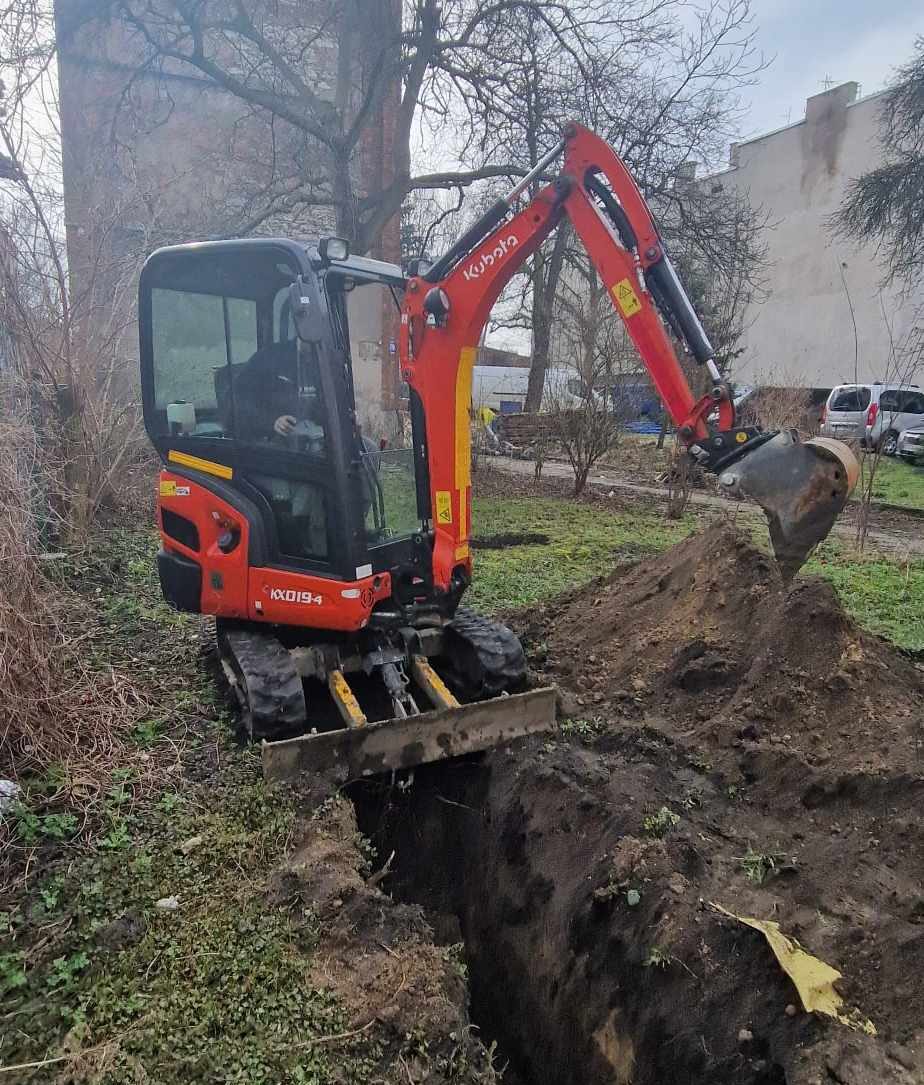Przypięcie wody do domu parafialnego