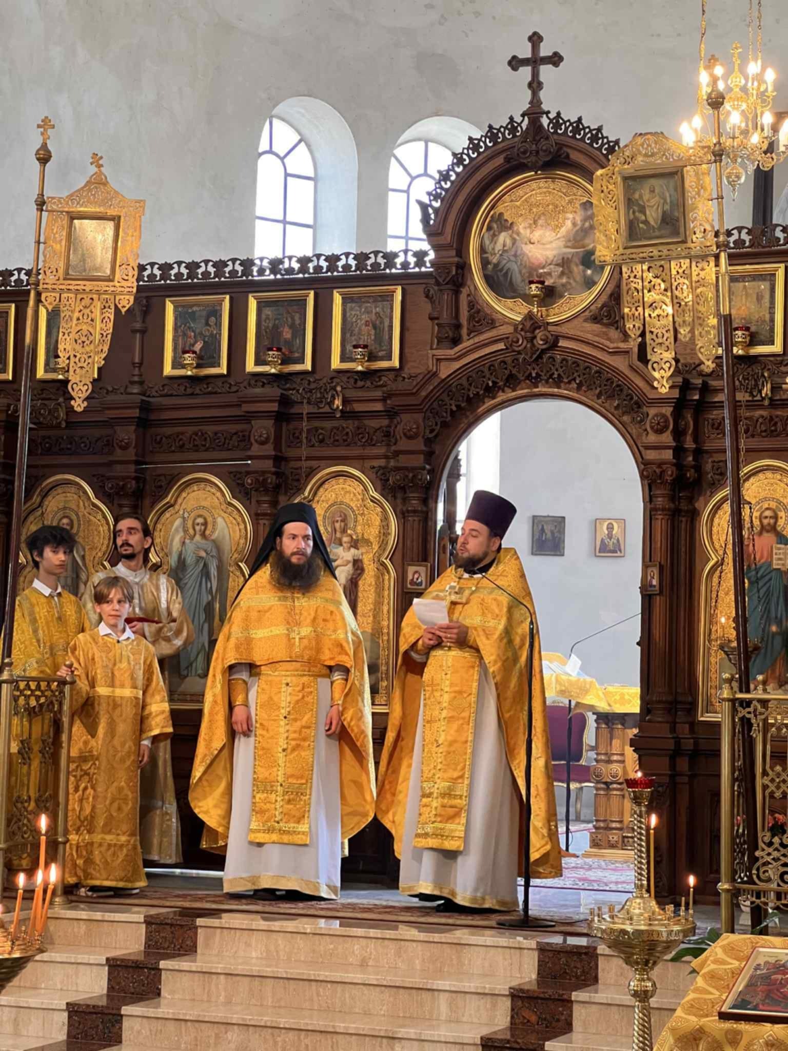 Niedziela Wszystkich Świętych