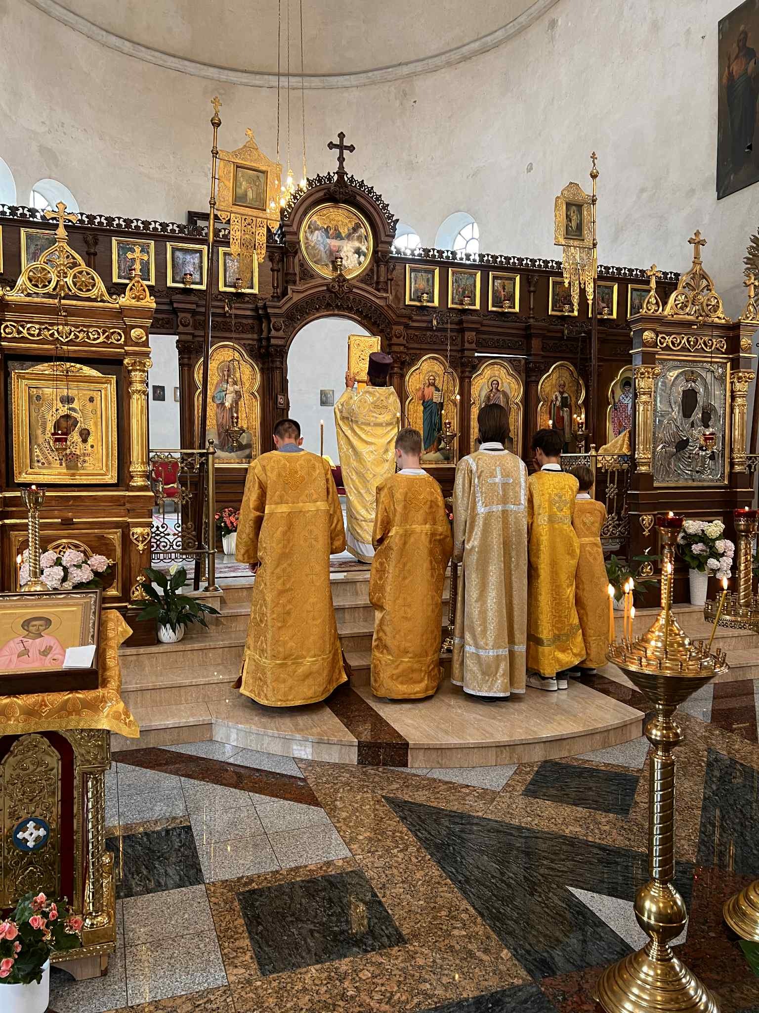 Apostołów Piotra i Pawła oraz św. Paisjusza Hagioryty