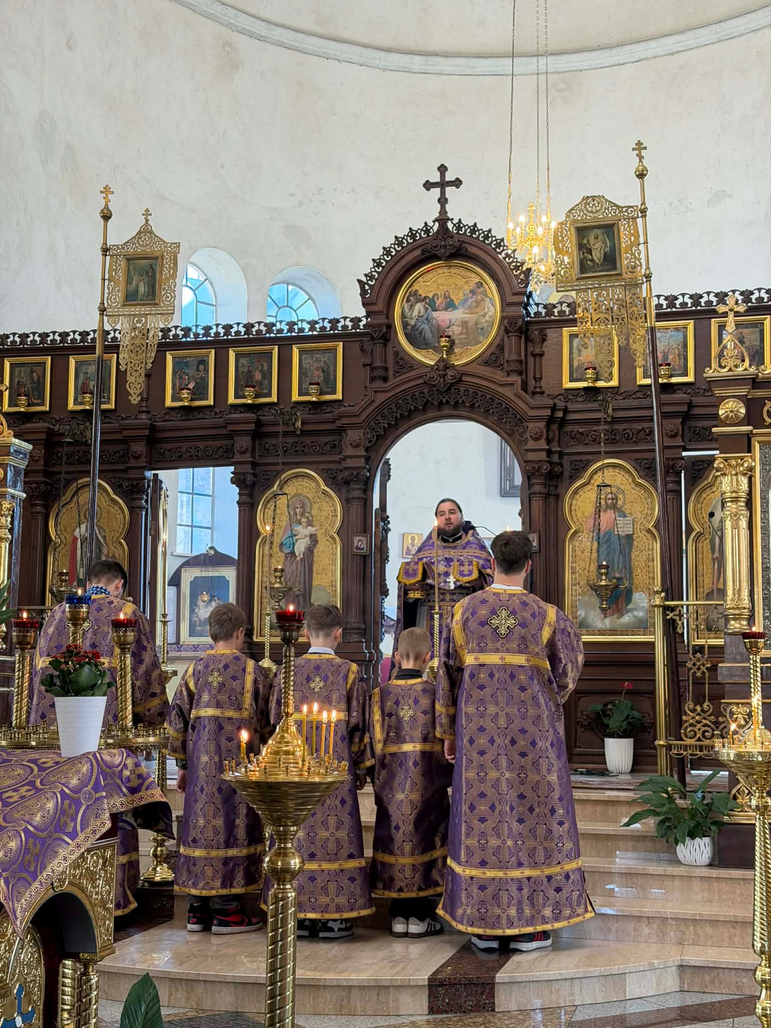 Święta Liturgia i Panichida